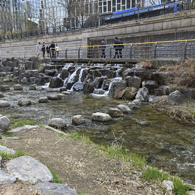 Cheonggyecheon